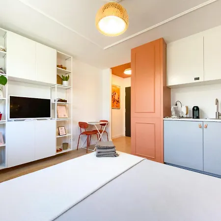 شقة Fala Metro Sgh Klub Stodola Parking Parkview Fast Wifi *