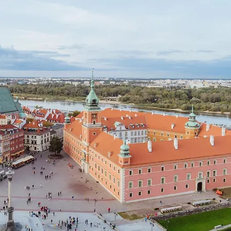 Apartament Fala By Metro No-Ac Rolety Blackout A Fan Self-Checkin Parkview 30Min Metro To Narodowy Stadium Klub Stodola Sgh Public Parking Fast Wifi Apartman *
