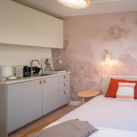 Apartment Fala Metro Sgh Klub Stodola Parking Parkview Fast Wifi Warsaw