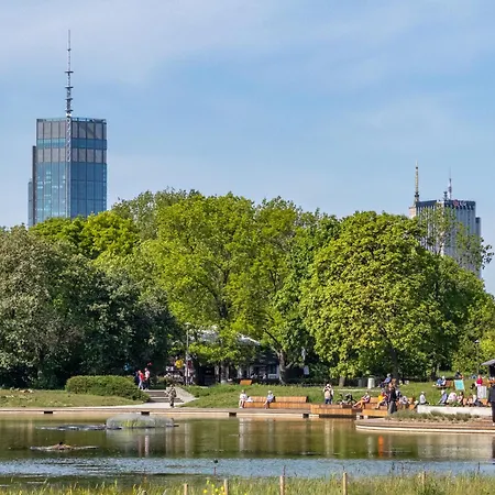 Apartament Fala Metro Sgh Klub Stodoła Parking Parkview Fast Wifi