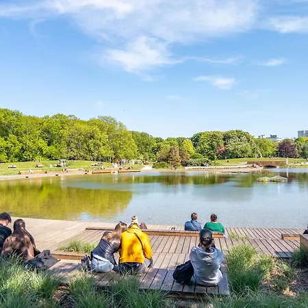 Fala Metro Sgh Klub Stodola Parking Parkview Fast Wifi شقة *