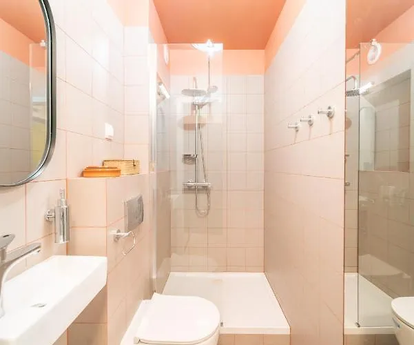 Apartament Fala Metro Sgh Klub Stodoła Parking Parkview Fast Wifi Warszawa