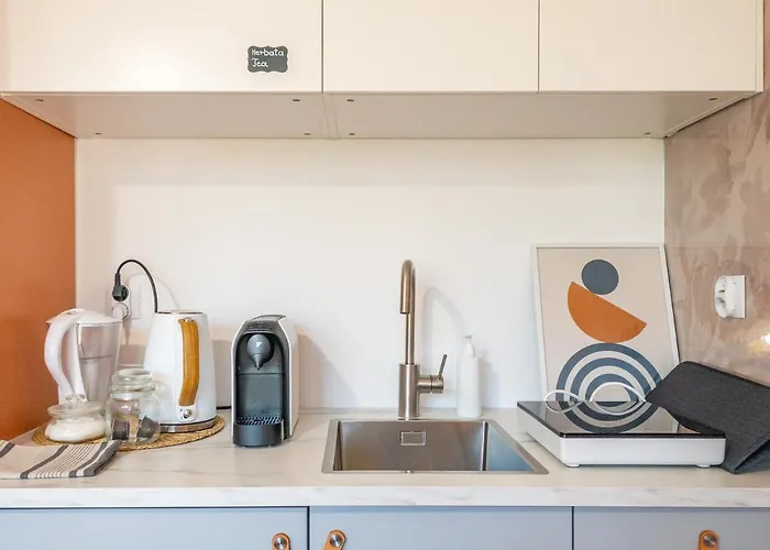 Fala Metro Sgh Klub Stodola Parking Parkview Fast Wifi *