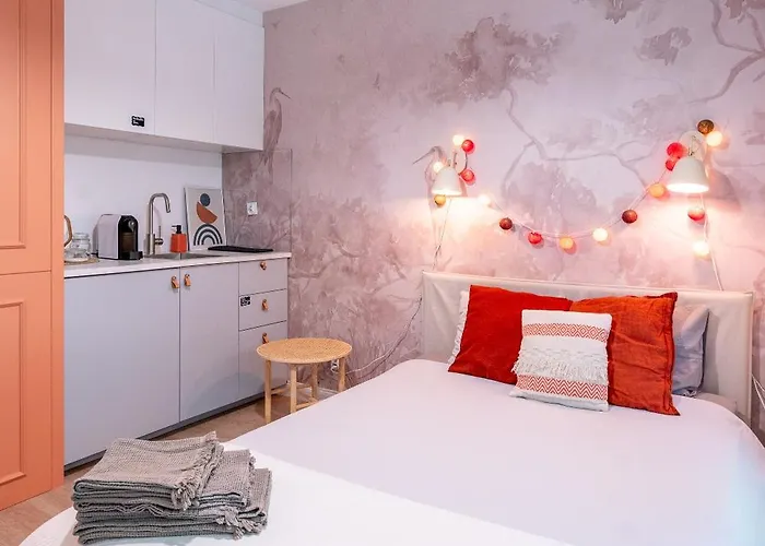 Fala Metro Sgh Klub Stodoła Parking Parkview Fast Wifi *