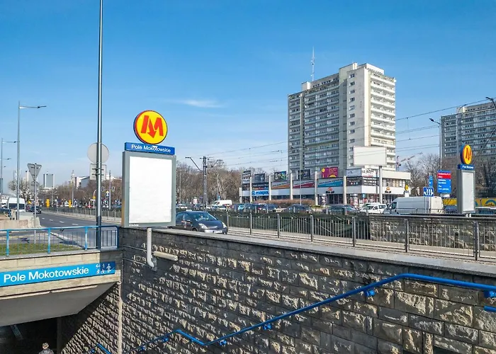 Fala Metro Sgh Klub Stodola Parking Parkview Fast Wifi Apartmán Varšava