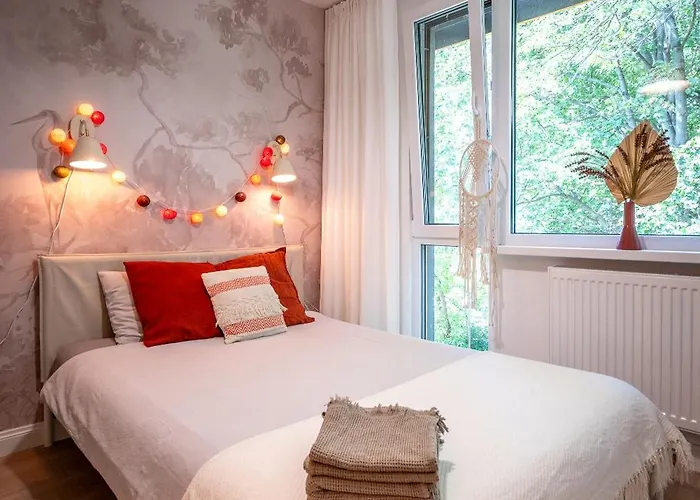 Fala Metro Sgh Klub Stodola Parking Parkview Fast Wifi Apartmán *