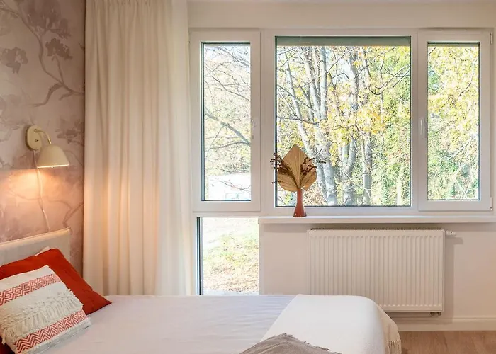 Fala Metro Sgh Klub Stodola Parking Parkview Fast Wifi Apartmán