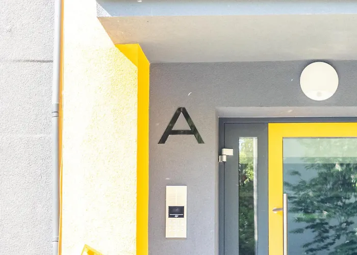 Fala Metro Sgh Klub Stodola Parking Parkview Fast Wifi Varšava