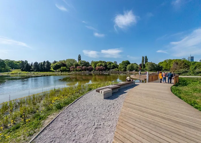 Fala Metro Sgh Klub Stodola Parking Parkview Fast Wifi Apartmán Varšava